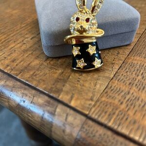 Gold and Black Bunny Magic Ring
